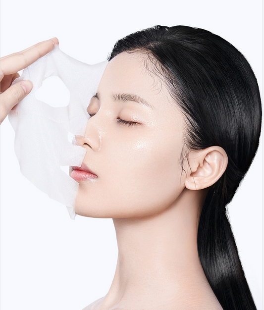 What's the difference between a wet compress and a mask?